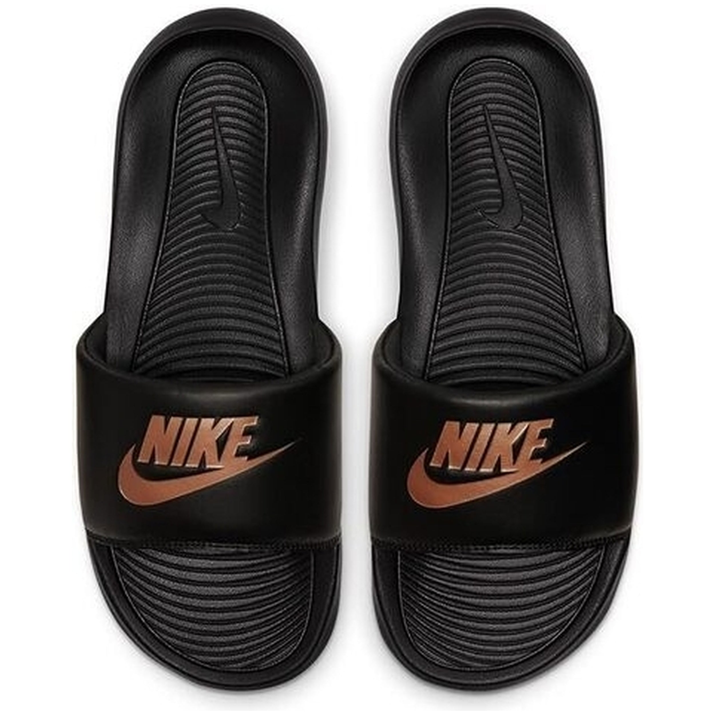 XANCLES NIKE VICTORI ONE